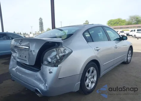 2008 Nissan Altima 2.5 S z USA, uszkodzony, nr VIN 1N4AL21E38C211968